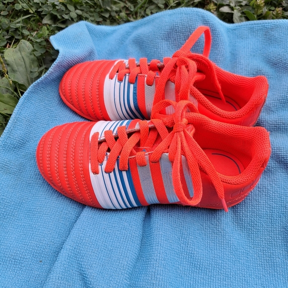 Adidas Nitrocharge 4.0 Boys Runners - Picture 4 of 6